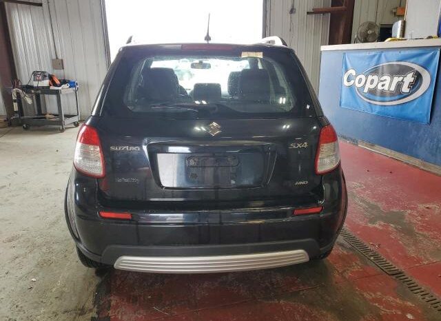 
								2013 Suzuki Sx4 full									
