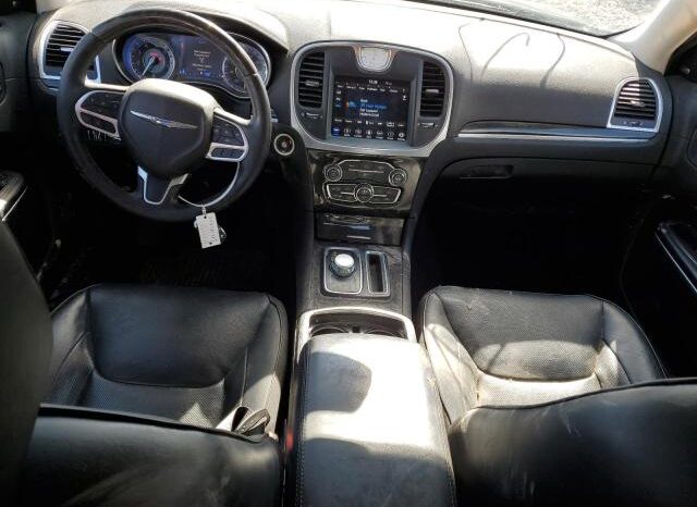 
								2018 Chrysler 300 full									