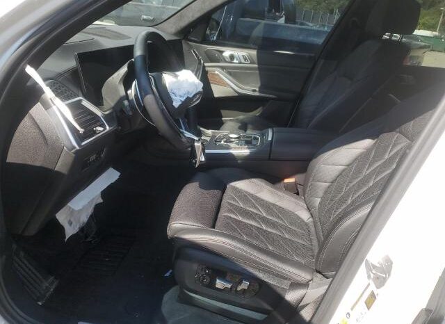 
								2023 BMW X7 full									