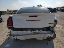 
										2017 Chrysler 300 full									