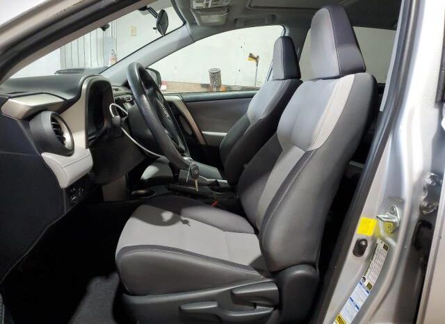
								2015 Toyota Rav4 full									
