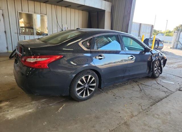 
								2016 Nissan Altima 2.5 full									