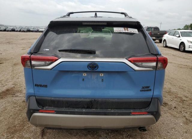 
								2022 Toyota Rav4 full									