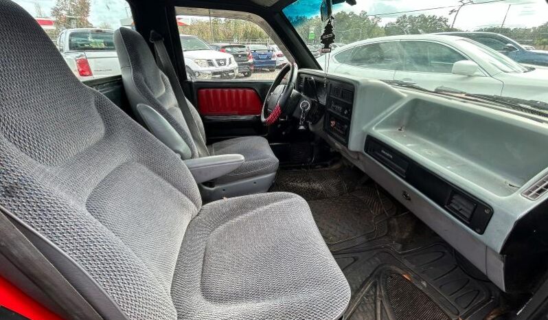 
								1994 Dodge Dakota full									