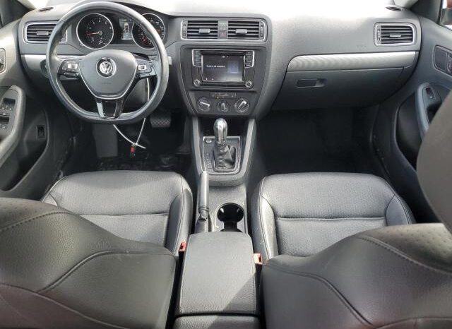 
								2017 Volkswagen Jetta se full									