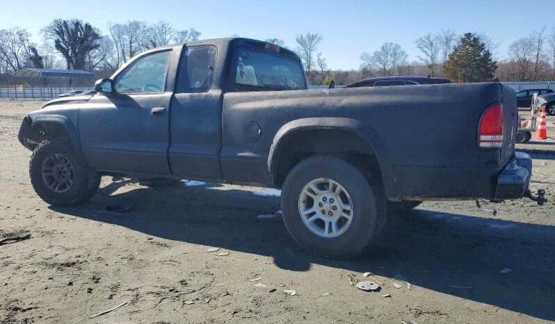 
								2004 Dodge Dakota full									