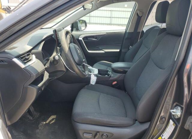 
								2021 Toyota Rav4 full									