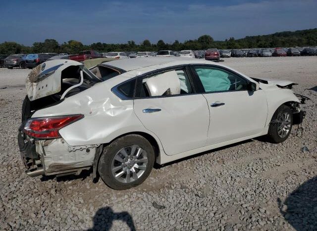 
								2015 Nissan Altima 2.5 full									