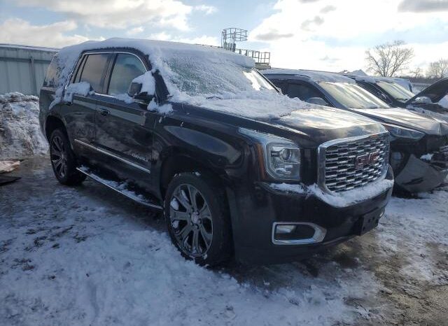 
								2018 Gmc Yukon full									