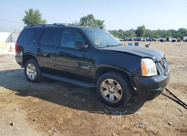 
								2013 Gmc Yukon full									