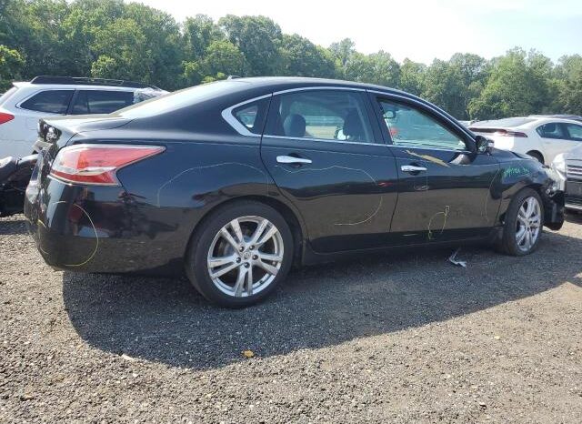 
								2014 Nissan Altima 2.5 full									