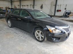 
										2015 Nissan Altima 2.5 full									