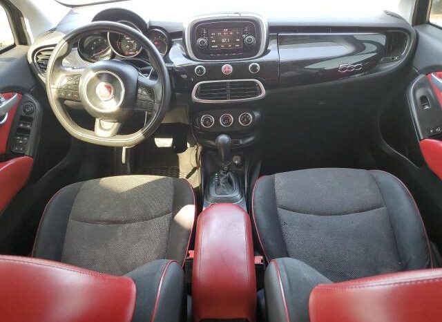 
								2016 Fiat 500 full									