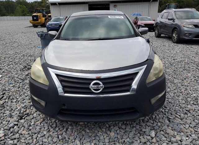 
								2015 Nissan Altima 2.5 full									