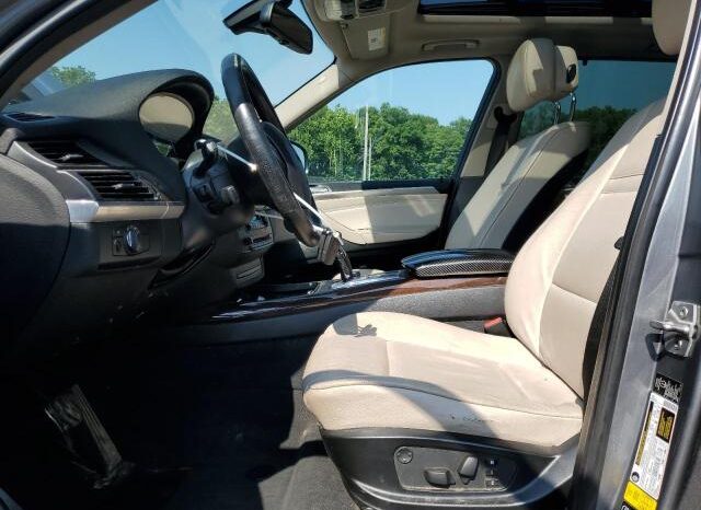 
								2012 BMW X5 full									