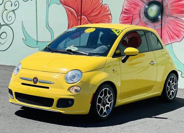 
								2014 Fiat 500 full									