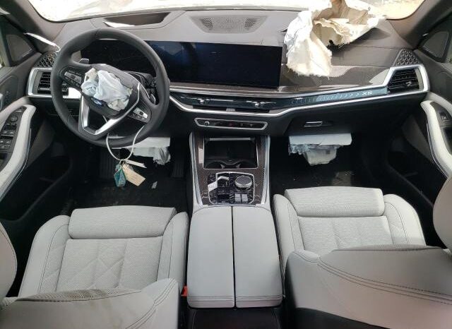 
								2025 BMW X5 full									