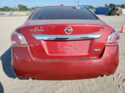 
										2015 Nissan Altima 2.5 full									