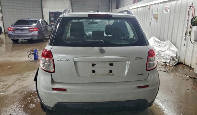 
								2012 Suzuki Sx4 full									