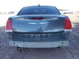
										2018 Chrysler 300 full									