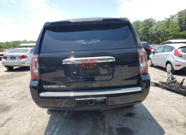 
								2016 Gmc Yukon full									
