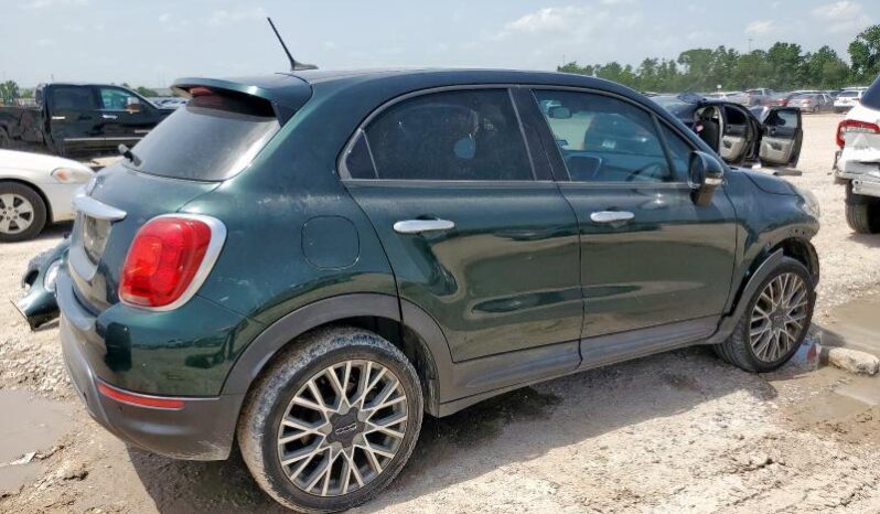 
								2016 Fiat 500 full									