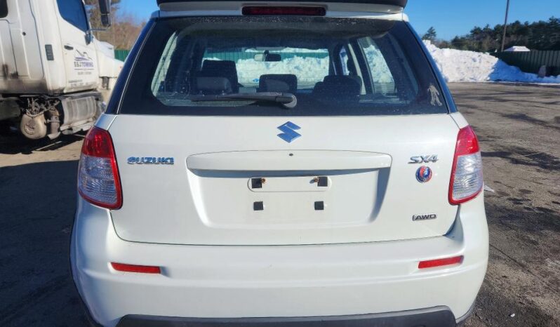 
								2008 Suzuki Sx4 full									