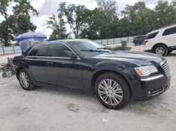 
										2014 Chrysler 300 full									