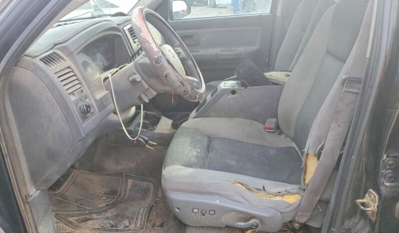 
								2006 Dodge Dakota full									