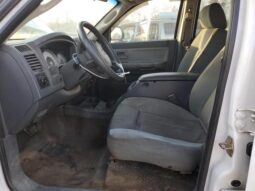 
										2005 Dodge Dakota full									
