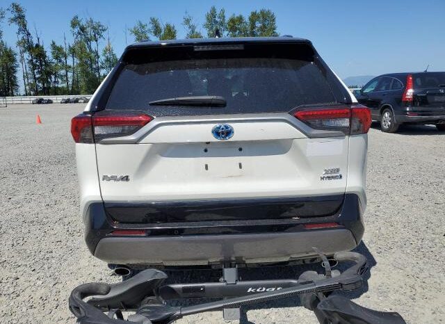 
								2020 Toyota Rav4 full									