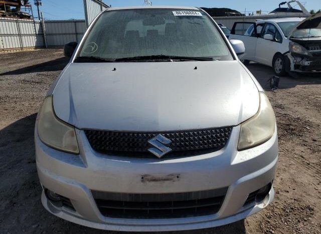 
								2012 Suzuki Sx4 full									