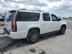 
										2013 Gmc Yukon full									