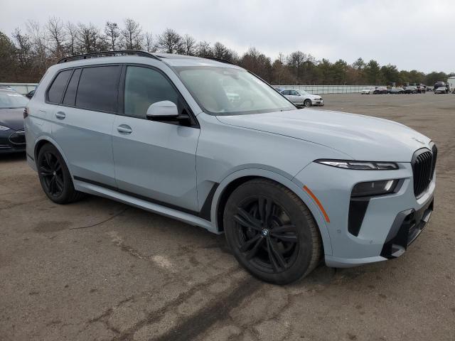 2023 BMW X7
