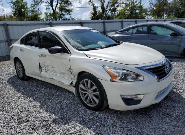 
								2015 Nissan Altima 2.5 full									