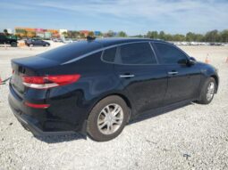 
										2020 Kia Optima lx full									