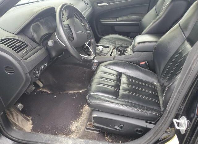 
								2019 Chrysler 300 s full									