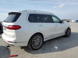 
										2022 BMW X7 full									