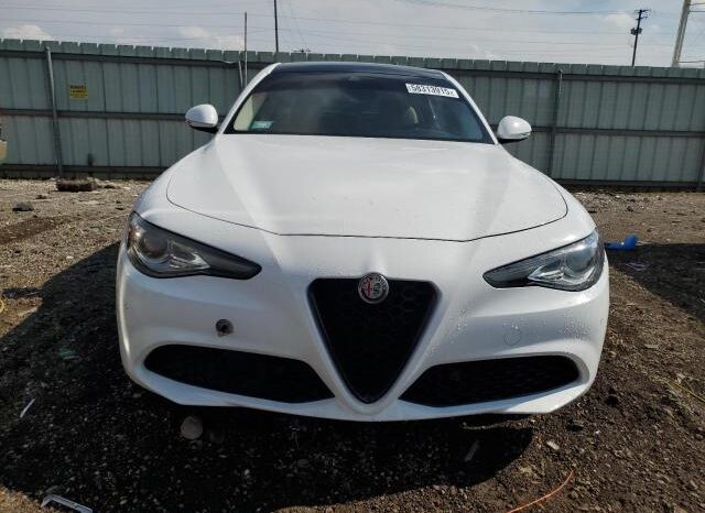 
								2018 Alfa romeo Giulia full									