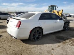
										2015 Chrysler 300 full									