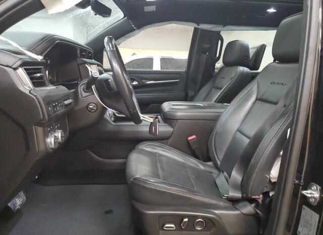 
								2021 Gmc Yukon full									