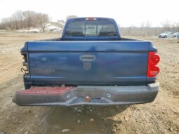 
										2006 Dodge Dakota full									