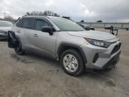 
										2019 Toyota Rav4 full									