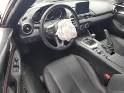 
										2018 Mazda Mx-5 miata full									