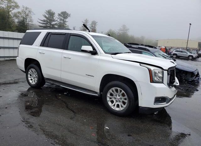 
								2015 Gmc Yukon full									