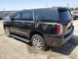 
										2017 Gmc Yukon full									
