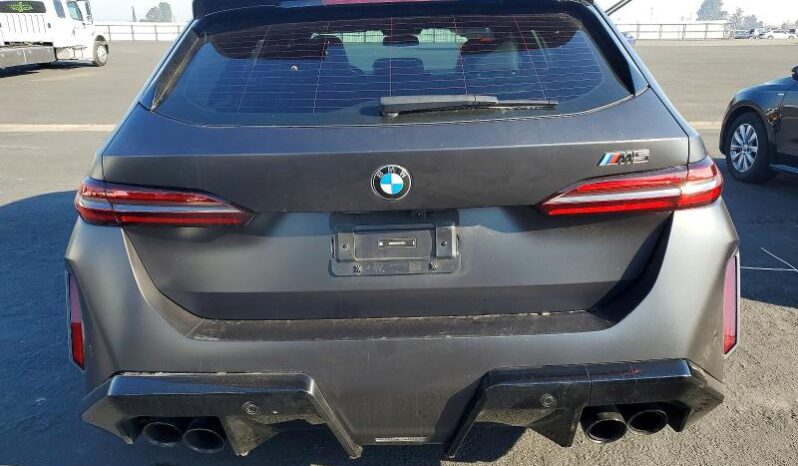 
								2025 BMW M5 full									