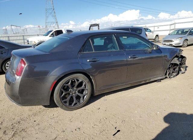 
								2019 Chrysler 300 tourin full									