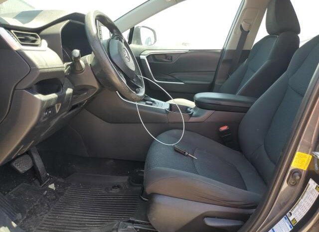 
								2020 Toyota Rav4 full									