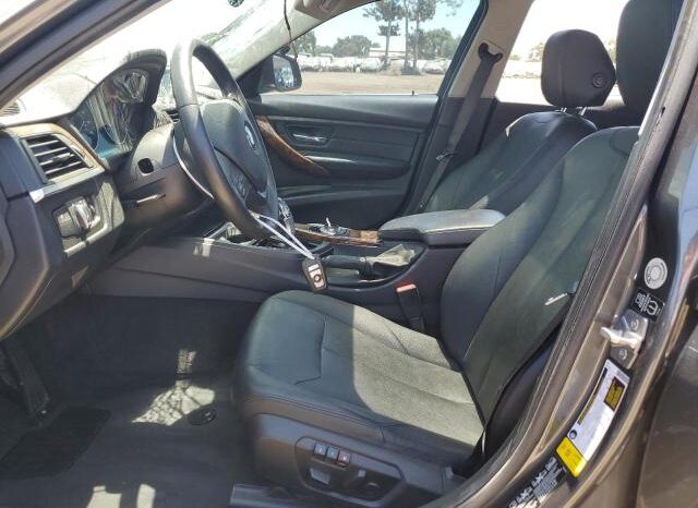 
								2013 BMW 1 series full									